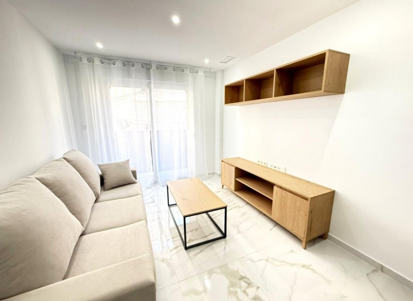 zum Verkauf - Apartment - Alicante - Parque de las Naciones