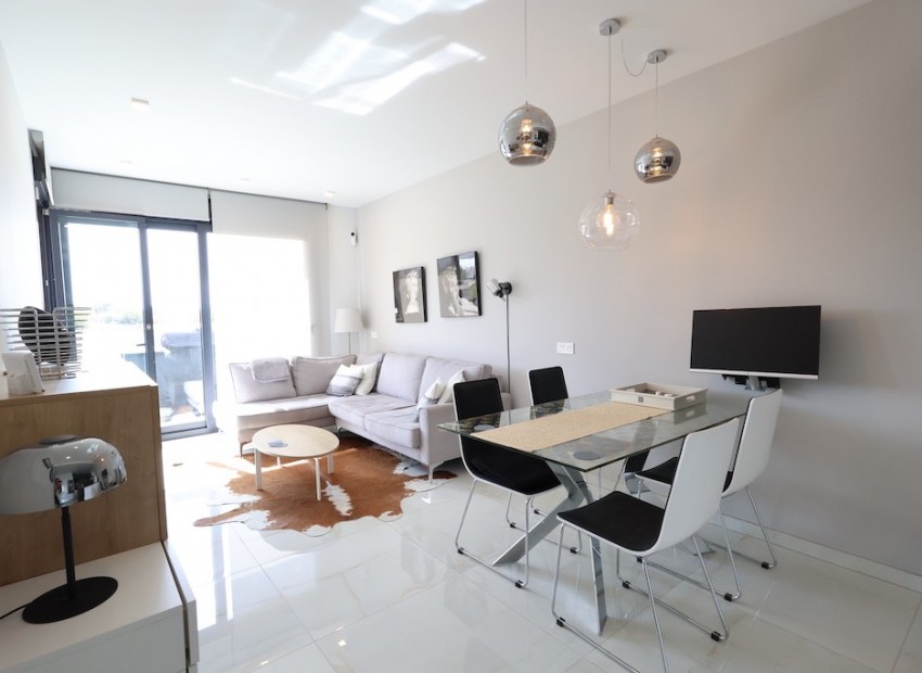 zum Verkauf - Apartment - Los Altos