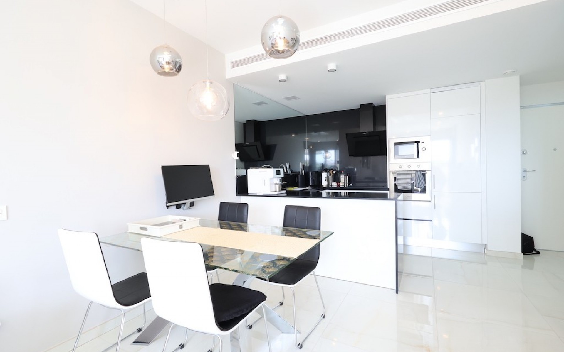 zum Verkauf - Apartment - Los Altos