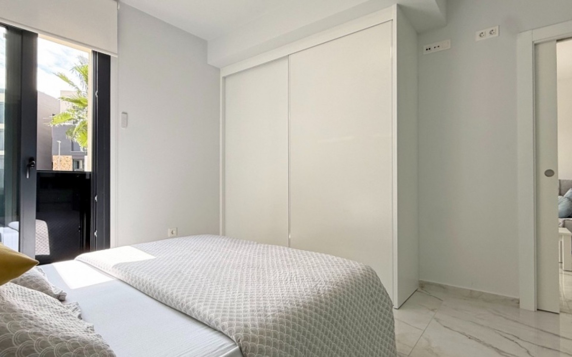 zum Verkauf - Apartment - Los Altos