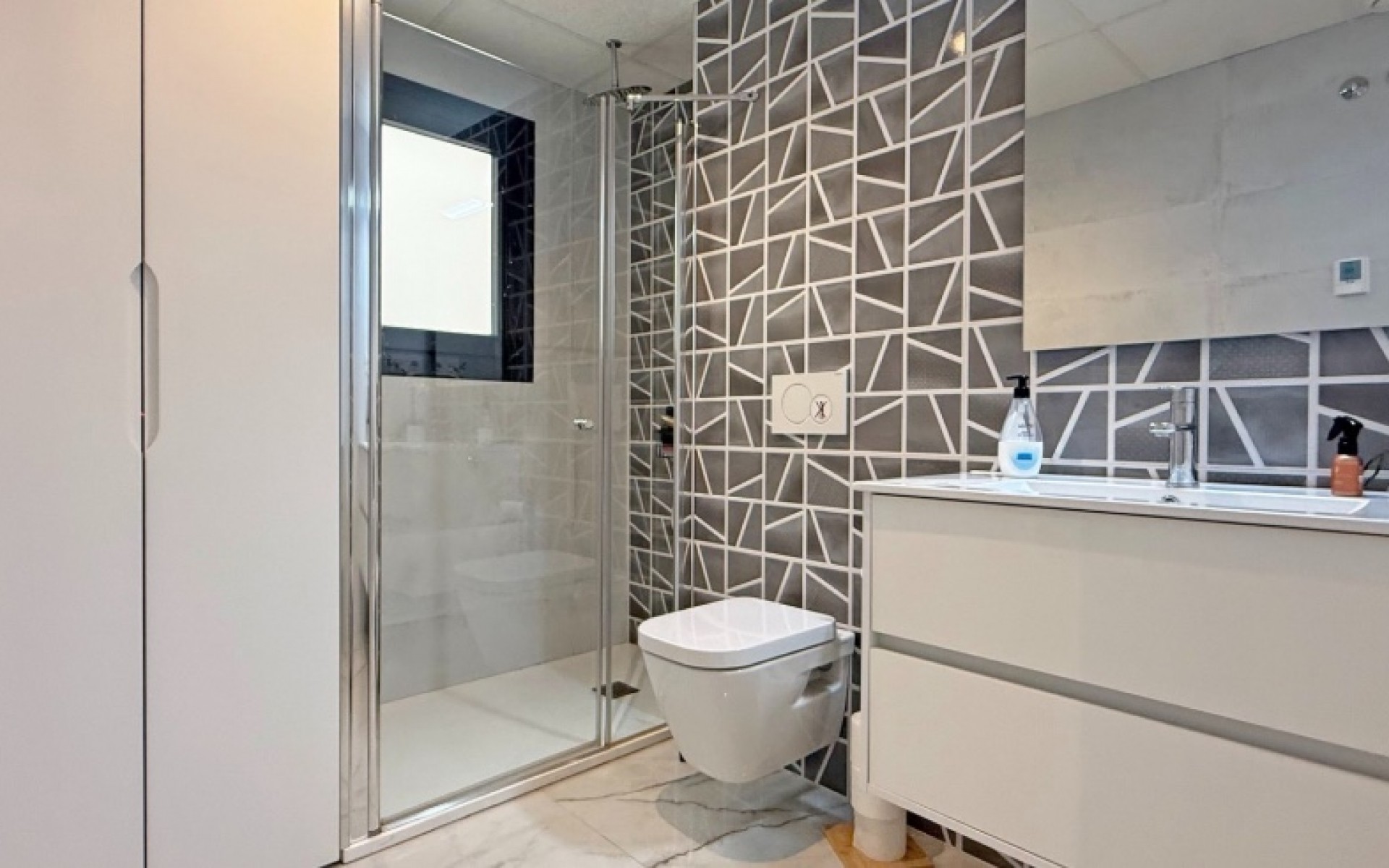 zum Verkauf - Apartment - Los Altos