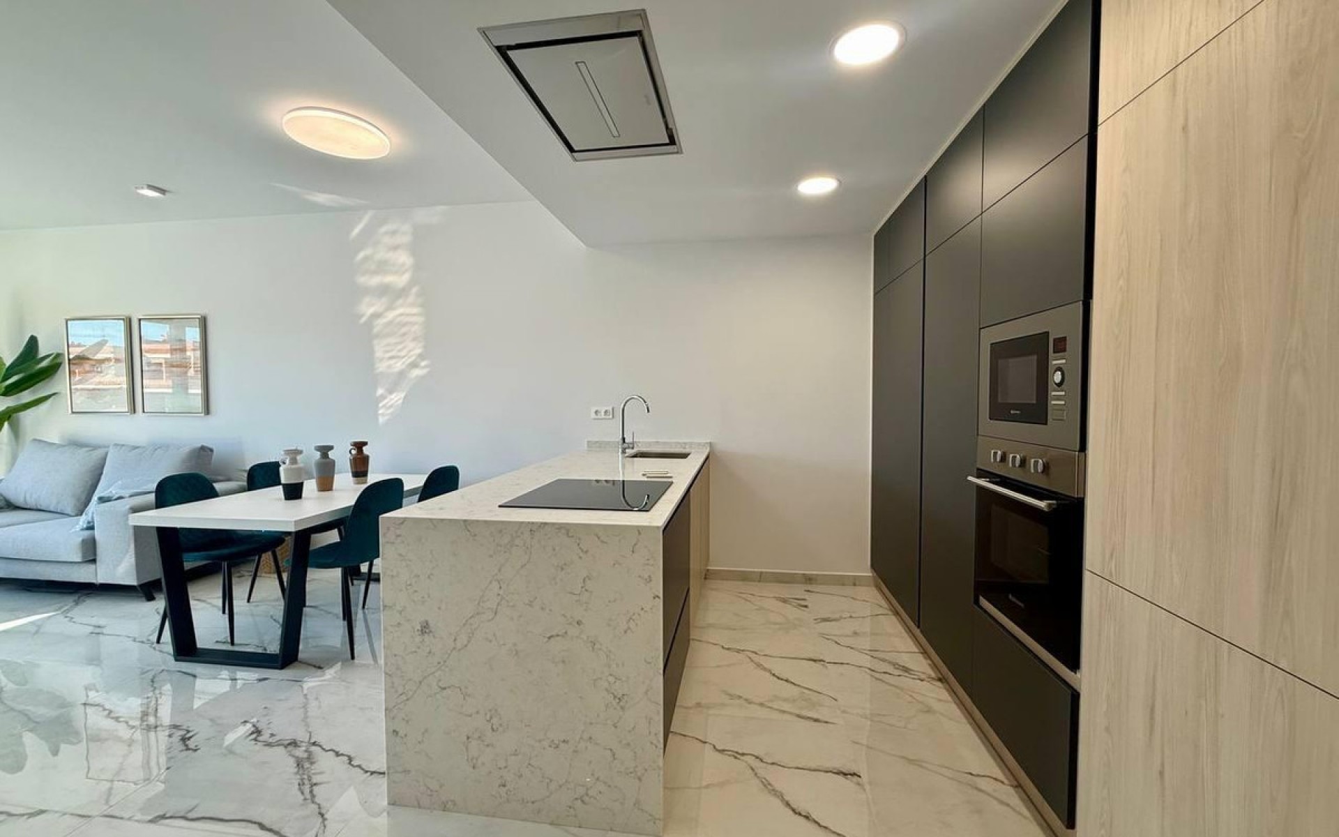 zum Verkauf - Apartment - Los Altos