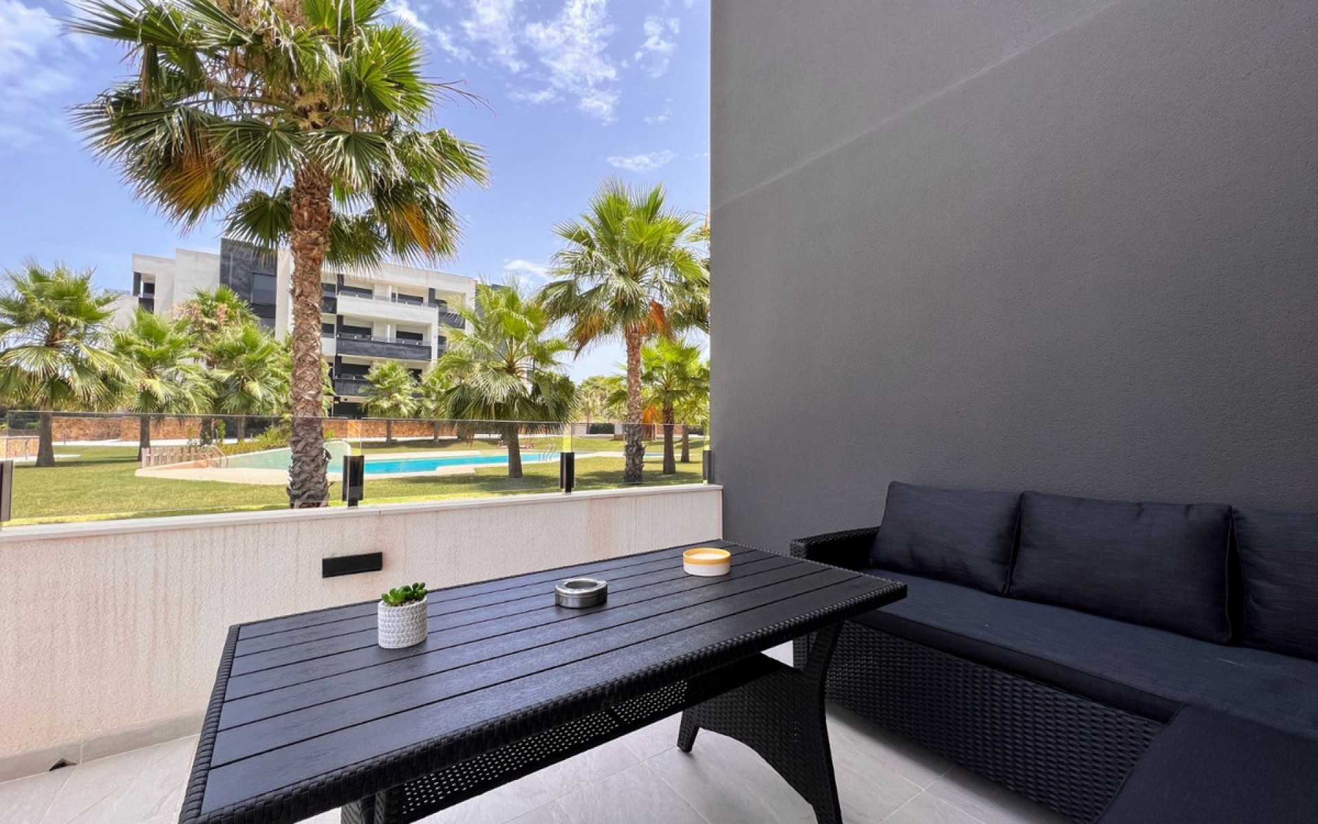 zum Verkauf - Apartment - Los Altos