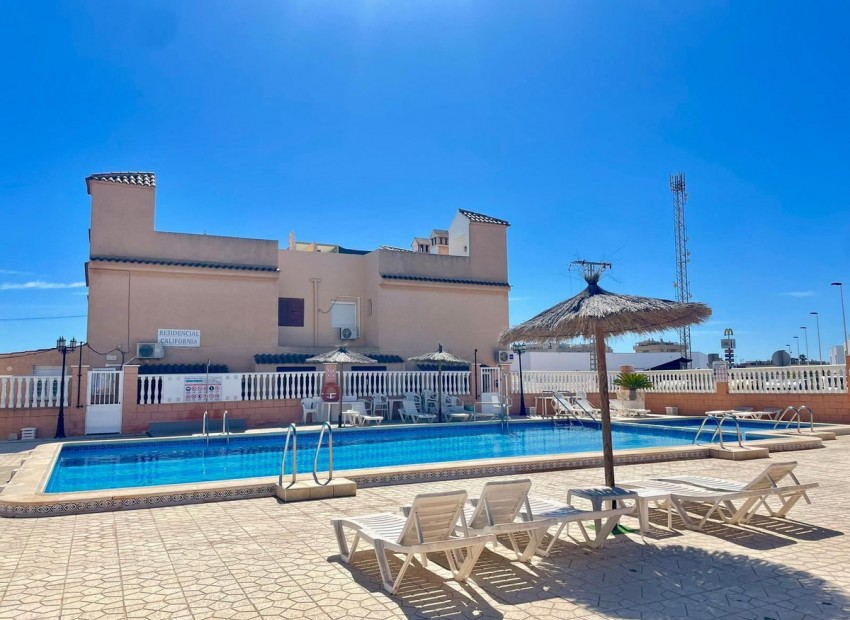 zum Verkauf - Apartment - Los Altos