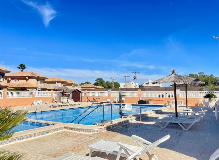 zum Verkauf - Apartment - Los Altos