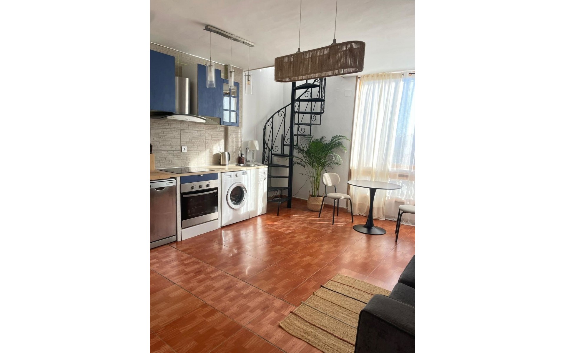 zum Verkauf - Apartment - Los Altos