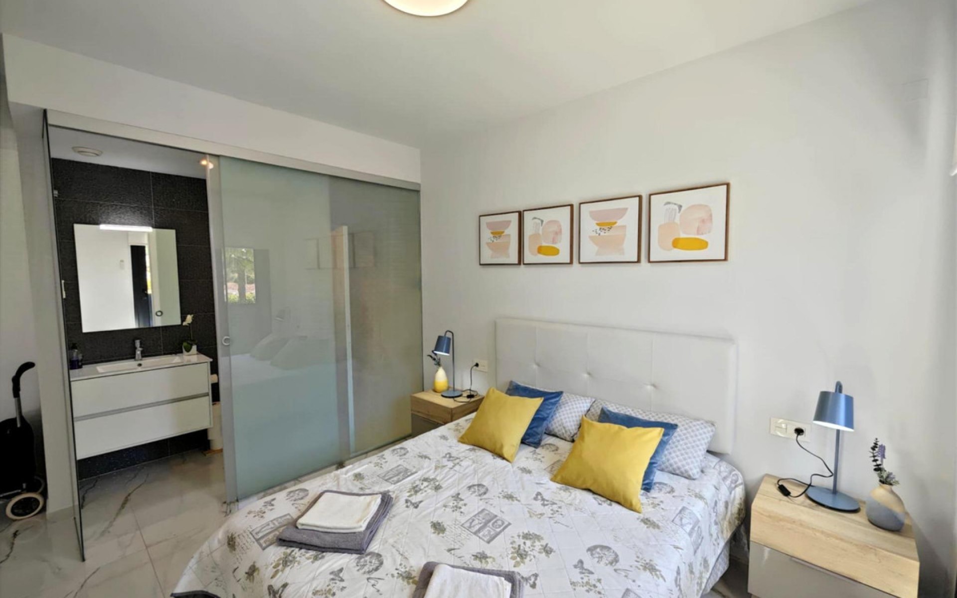 zum Verkauf - Apartment - Los Altos