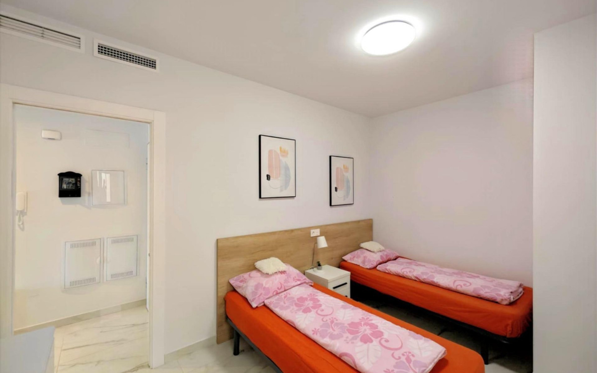 zum Verkauf - Apartment - Los Altos