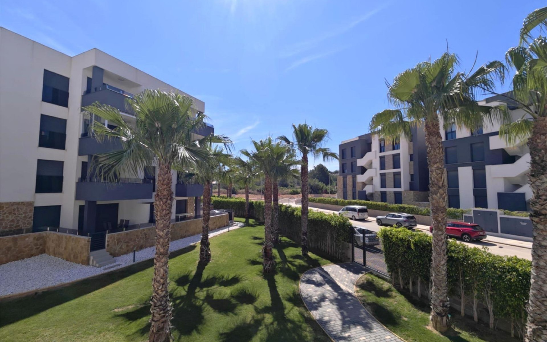 zum Verkauf - Apartment - Los Altos