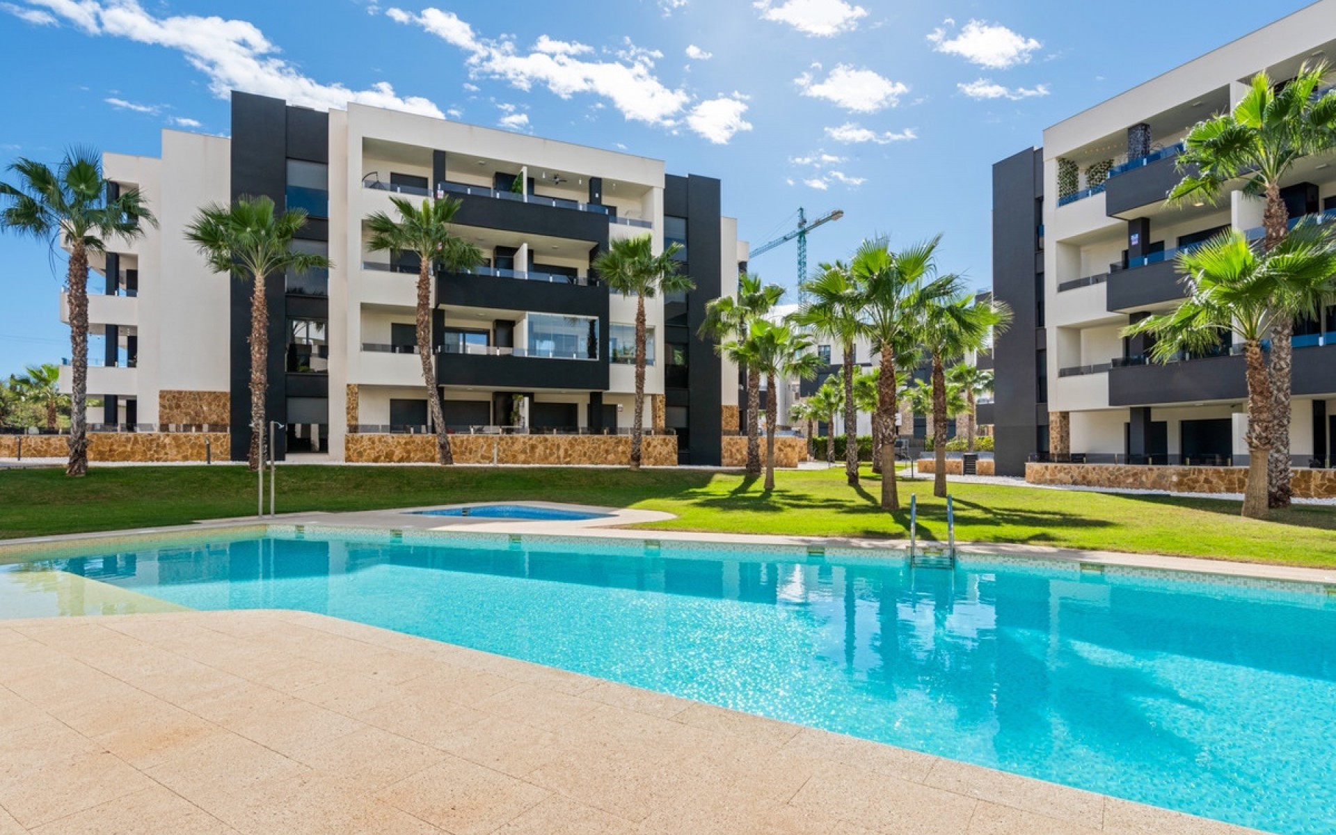 zum Verkauf - Apartment - Los Altos