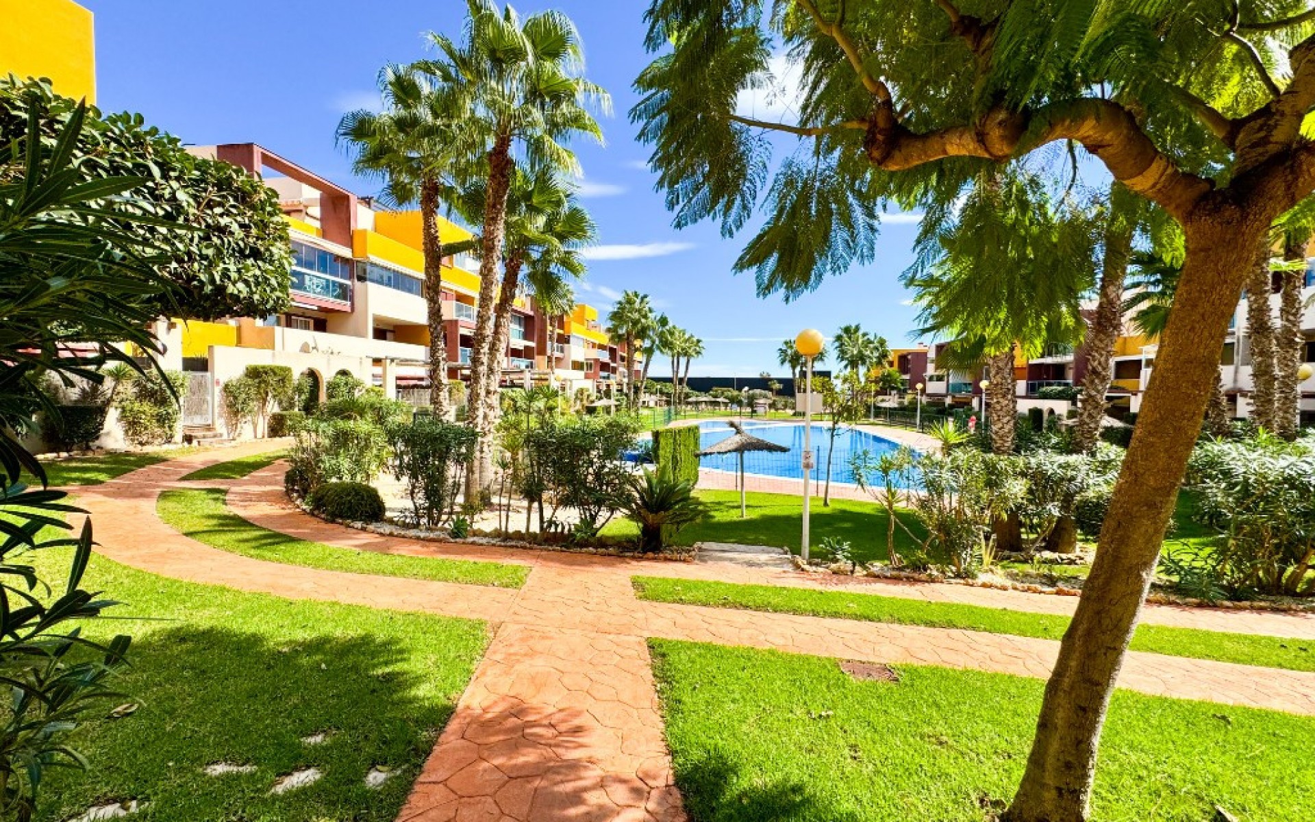 zum Verkauf - Apartment - Playa Flamenca