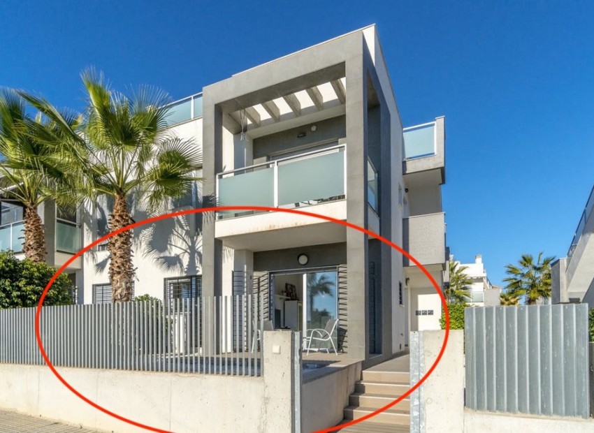 zum Verkauf - Apartment - Punta Prima