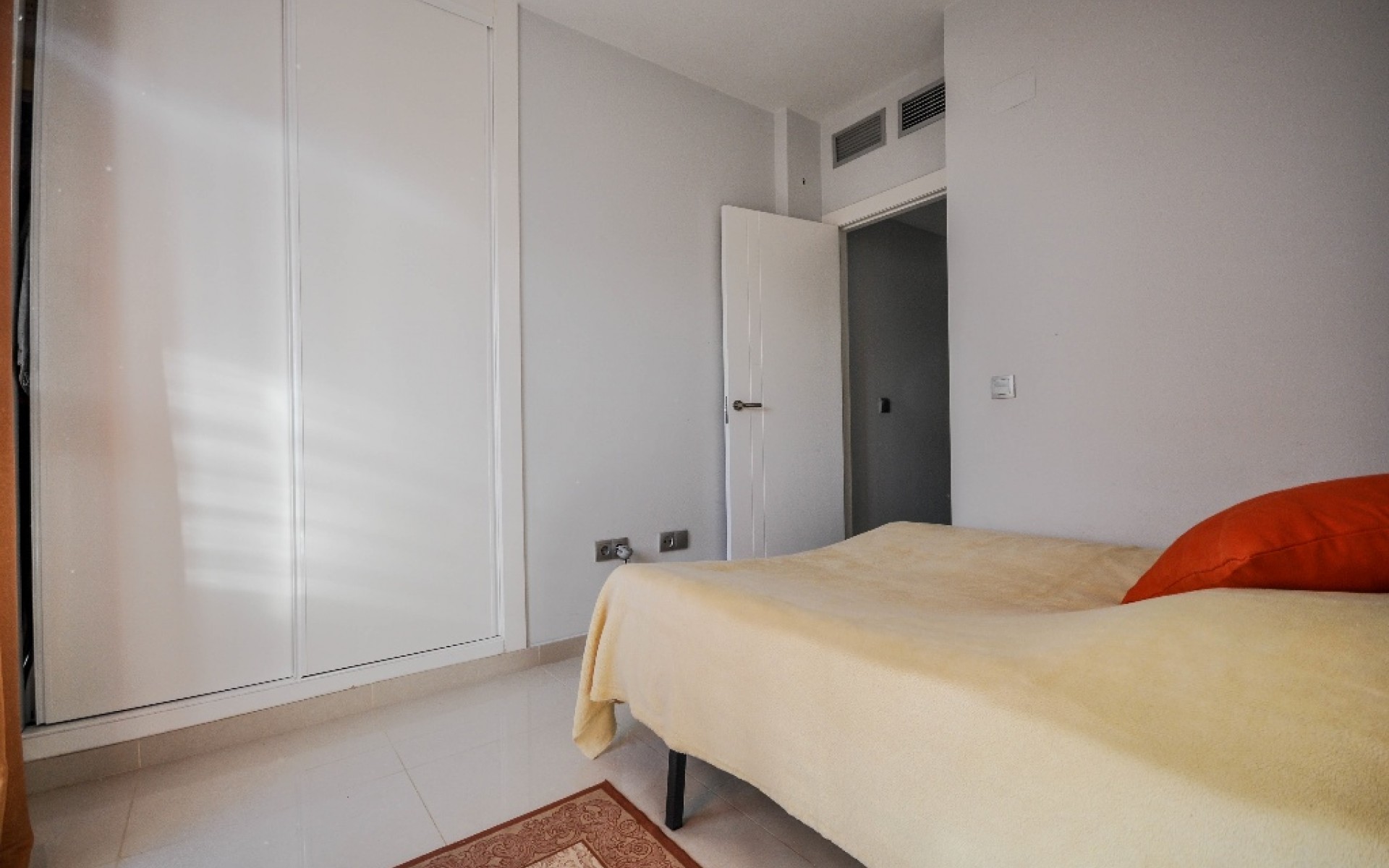 zum Verkauf - Apartment - Punta Prima