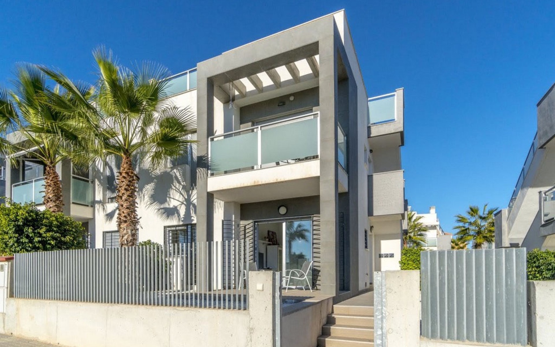 zum Verkauf - Apartment - Punta Prima