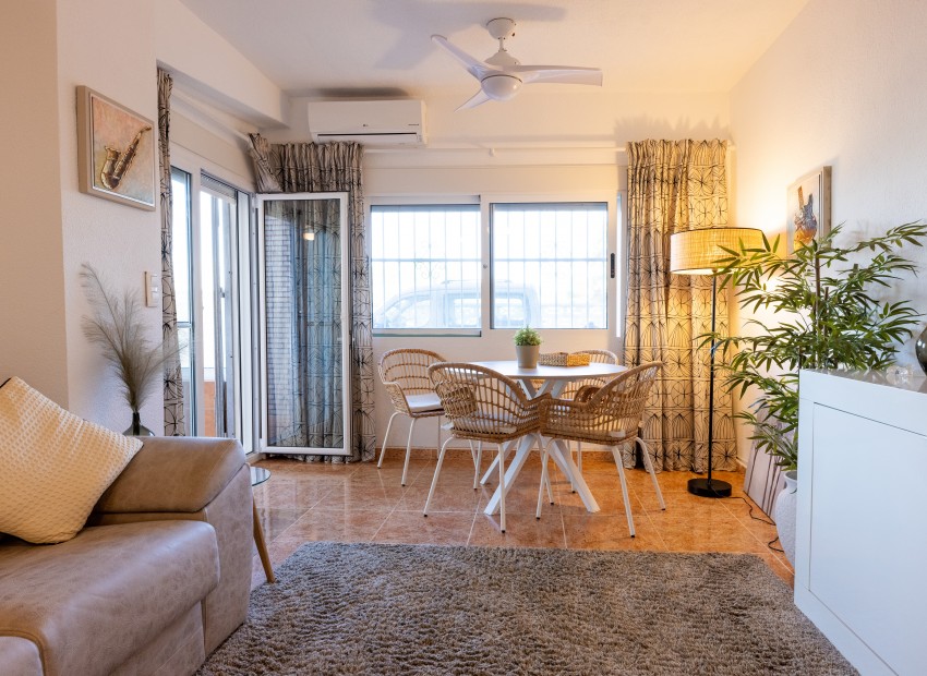 zum Verkauf - Apartment - Punta Prima