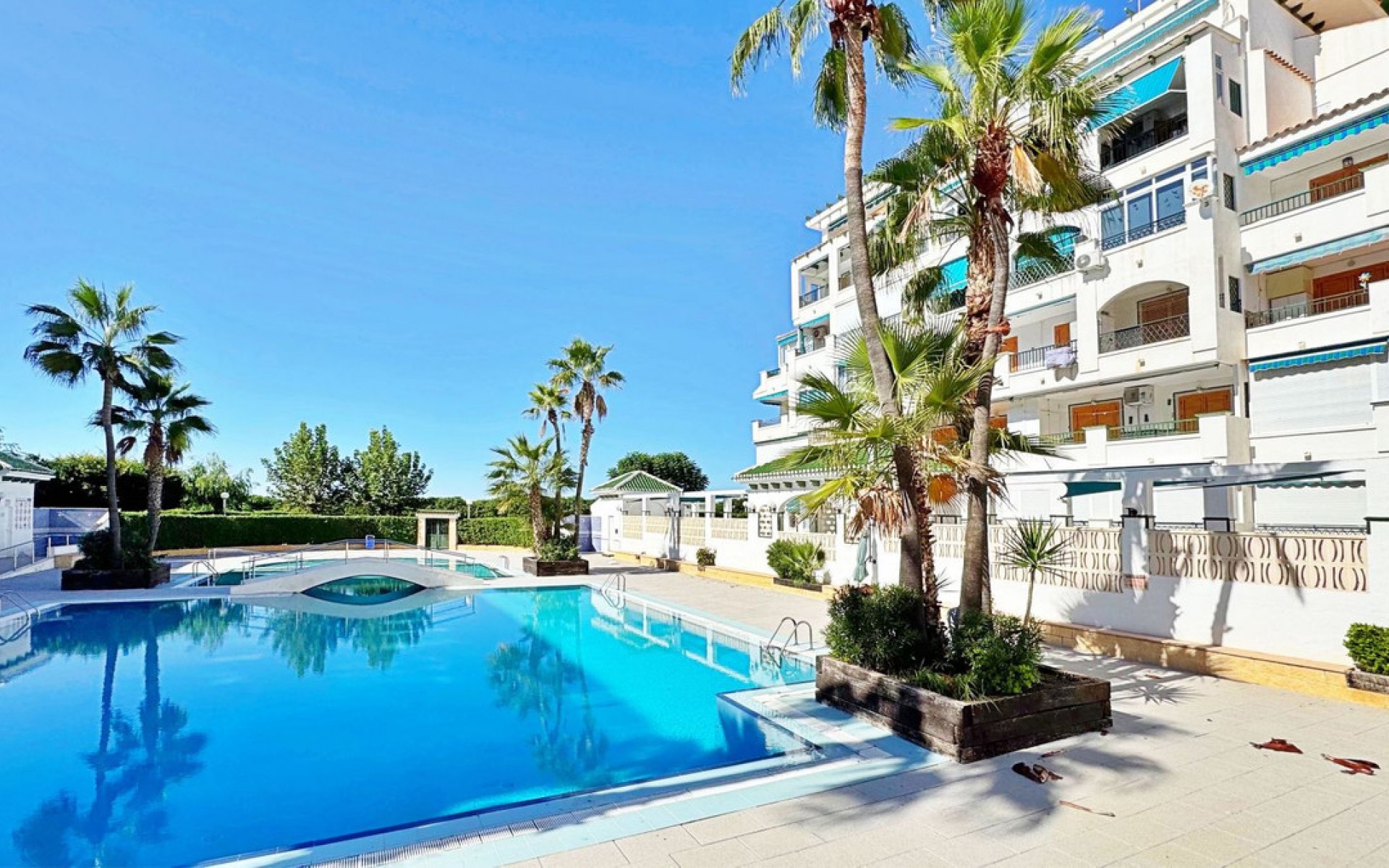 zum Verkauf - Apartment - Torrevieja - La Mata