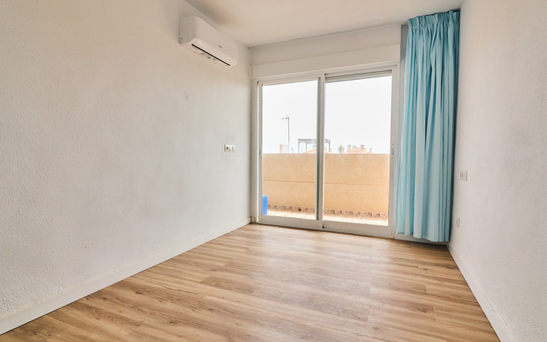 zum Verkauf - Apartment - Torrevieja - La Mata