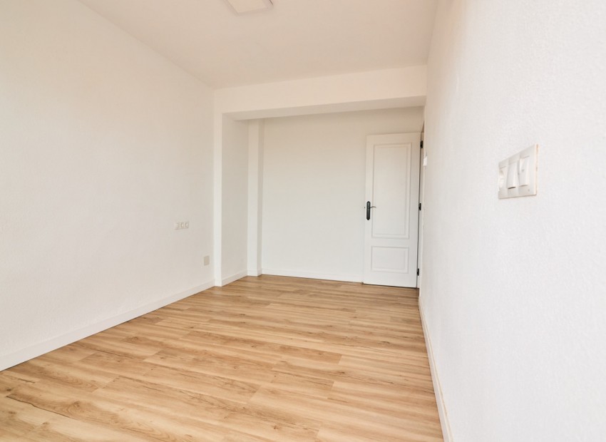 zum Verkauf - Apartment - Torrevieja - La Mata