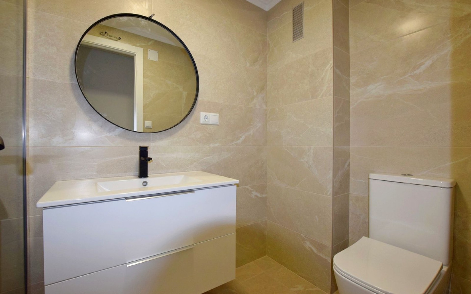 zum Verkauf - Apartment - Torrevieja - Playa De La Mata