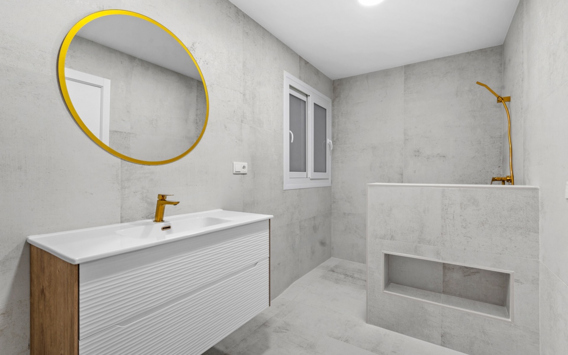 zum Verkauf - Apartment - Torrevieja - Playa del Acequion