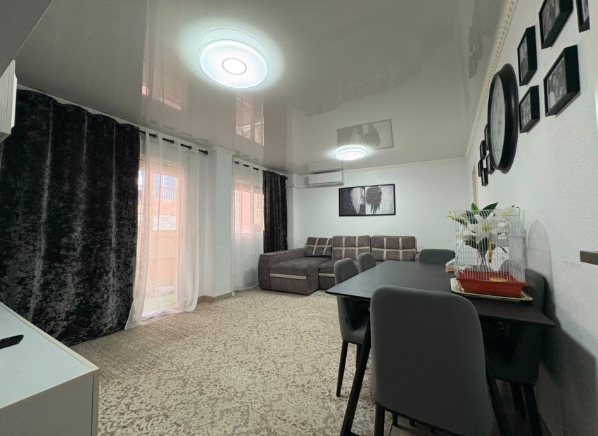 zum Verkauf - Apartment - Torrevieja - Torrevieja Centro