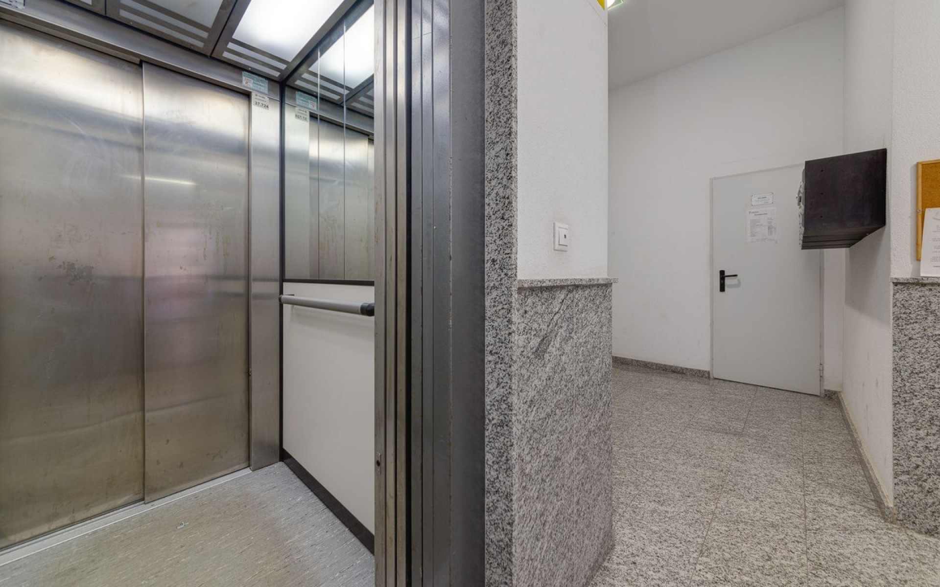 zum Verkauf - Apartment - Torrevieja - Torrevieja Centro