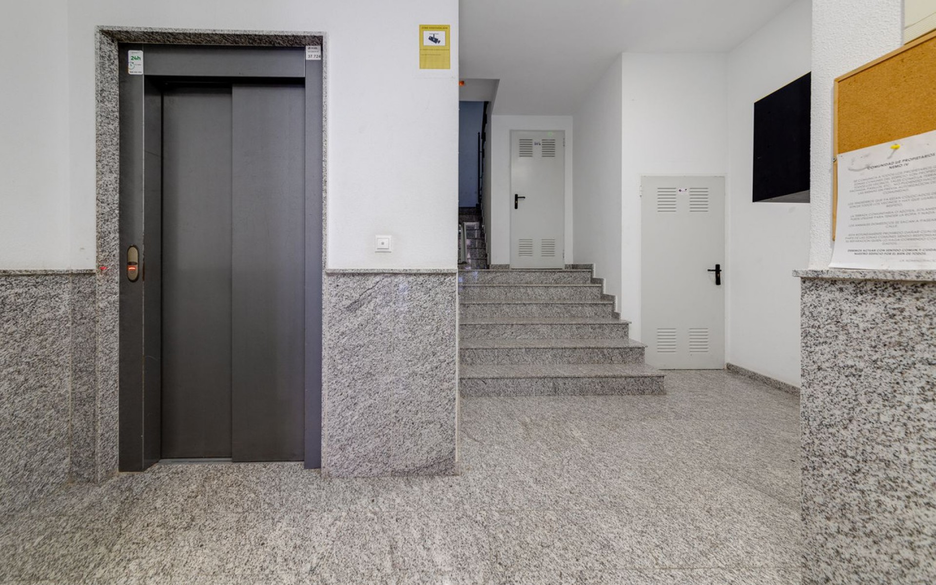 zum Verkauf - Apartment - Torrevieja - Torrevieja Centro