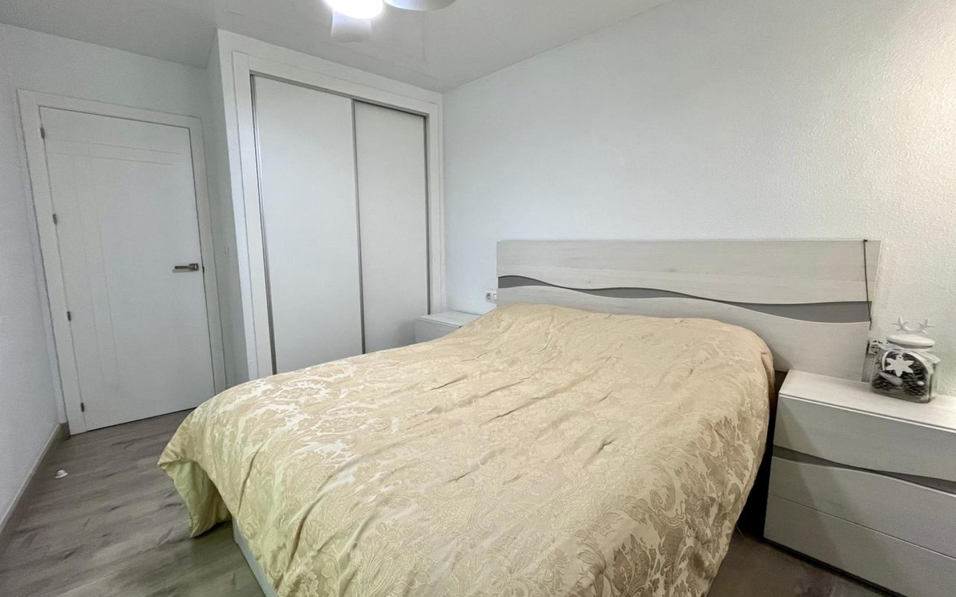 zum Verkauf - Apartment - Torrevieja - Torrevieja Centro
