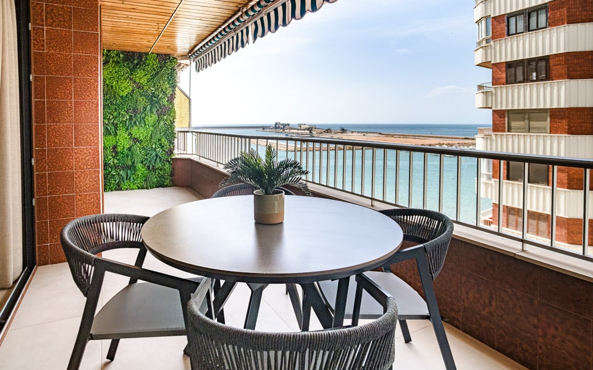 zum Verkauf - Apartment - Torrevieja - Torrevieja Centro