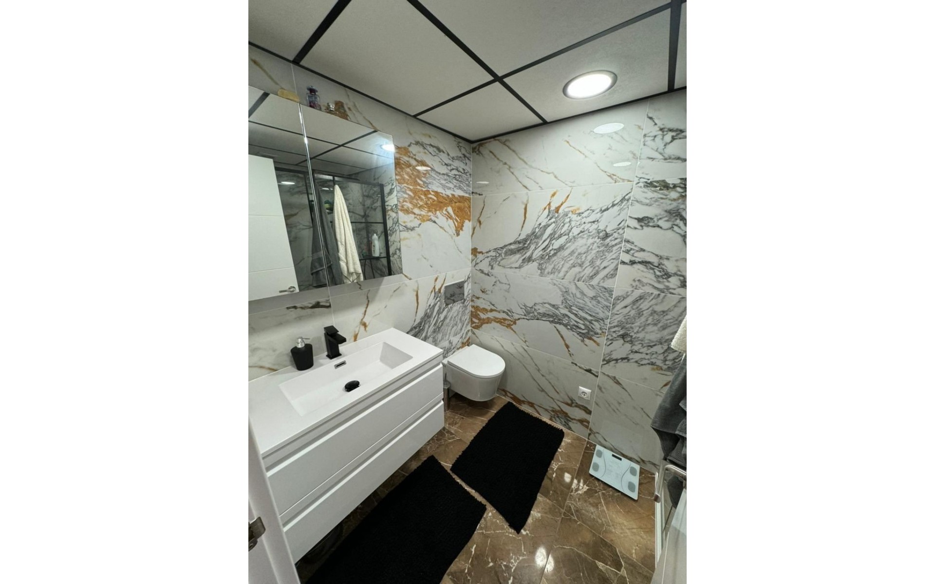 zum Verkauf - Apartment - Torrevieja - Torrevieja Centro