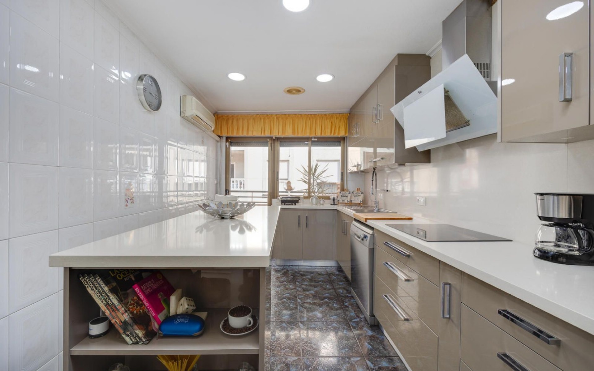 zum Verkauf - Apartment - Torrevieja - Torrevieja Centro