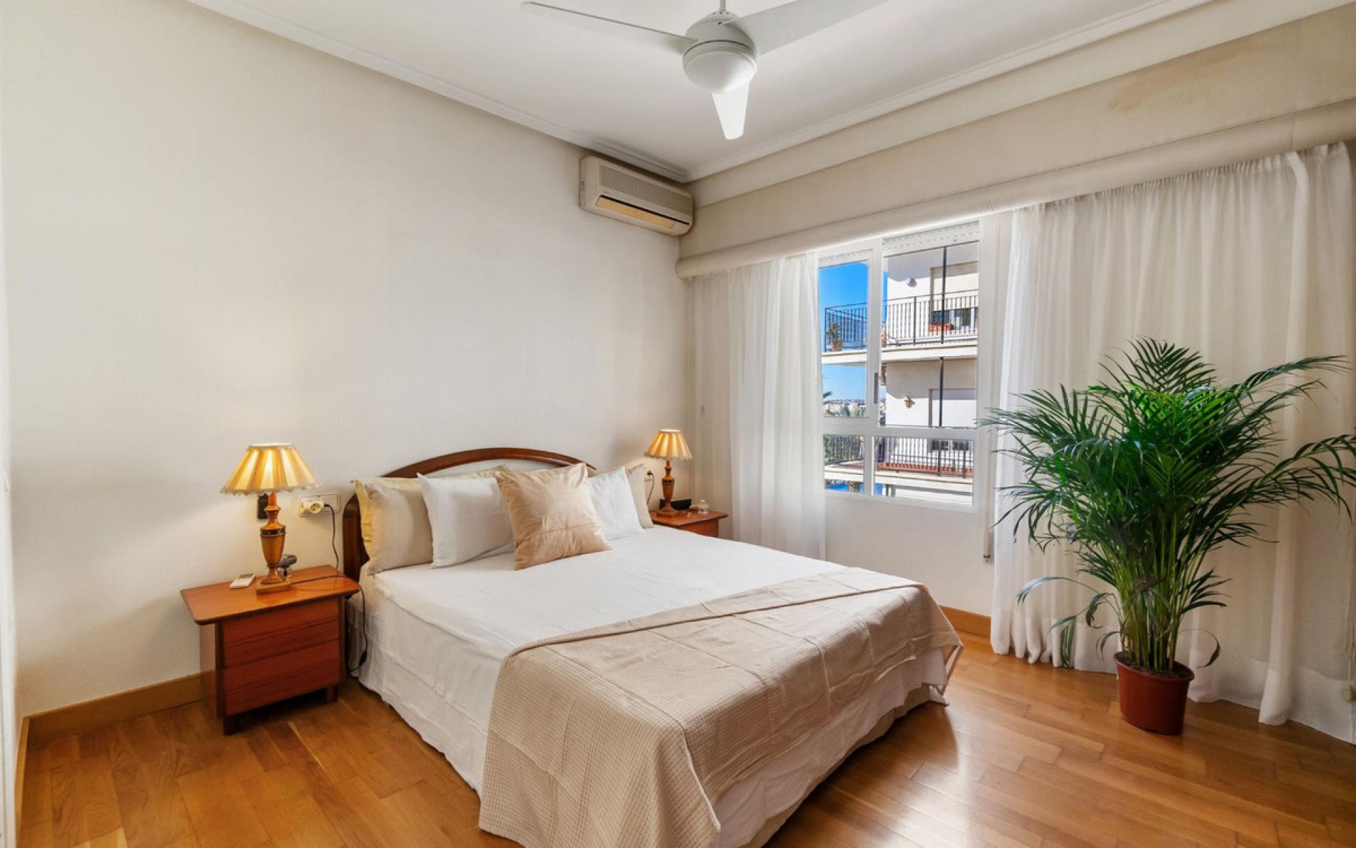 zum Verkauf - Apartment - Torrevieja - Torrevieja Centro