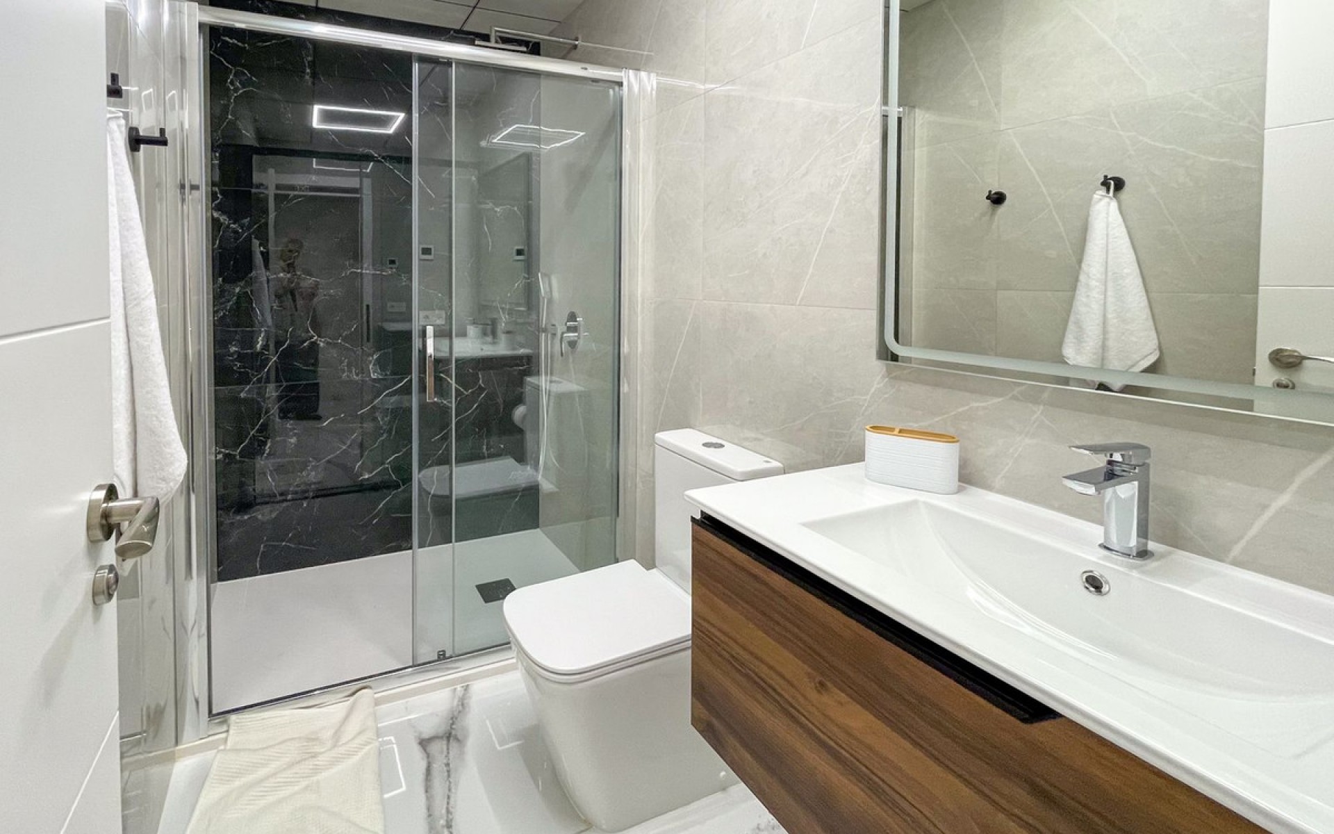 zum Verkauf - Apartment - Torrevieja - Torrevieja Centro