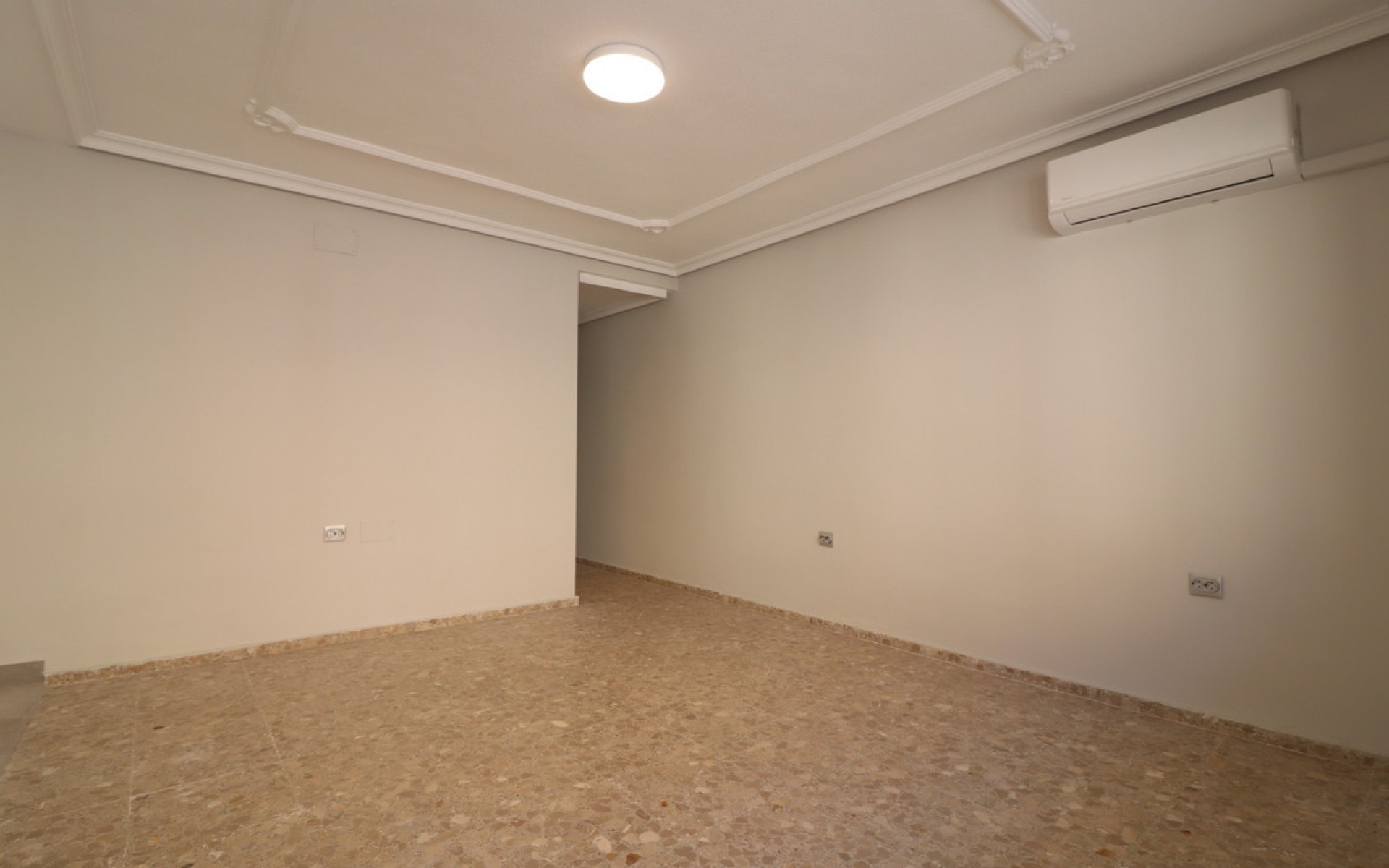 zum Verkauf - Apartment - Torrevieja - Torrevieja Centro