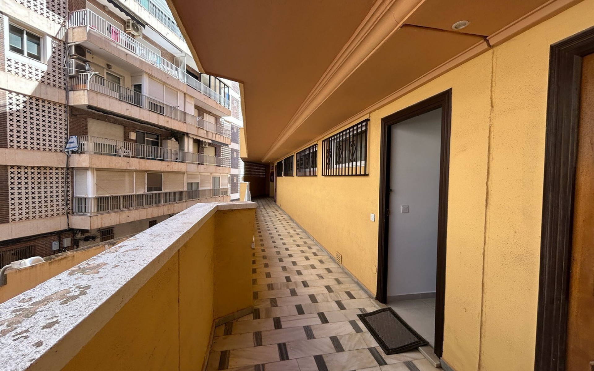 zum Verkauf - Apartment - Torrevieja - Torrevieja Centro