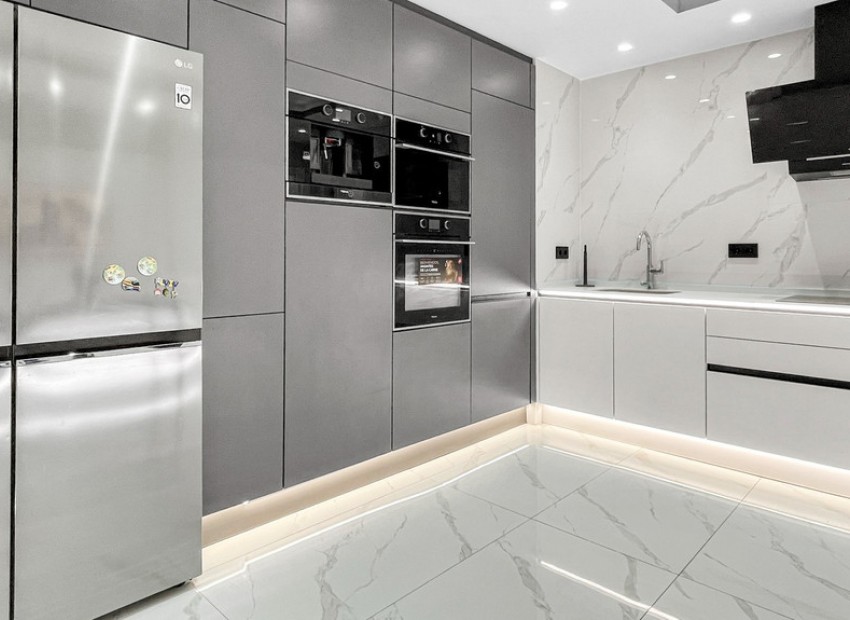zum Verkauf - Apartment - Torrevieja - Torrevieja Centro