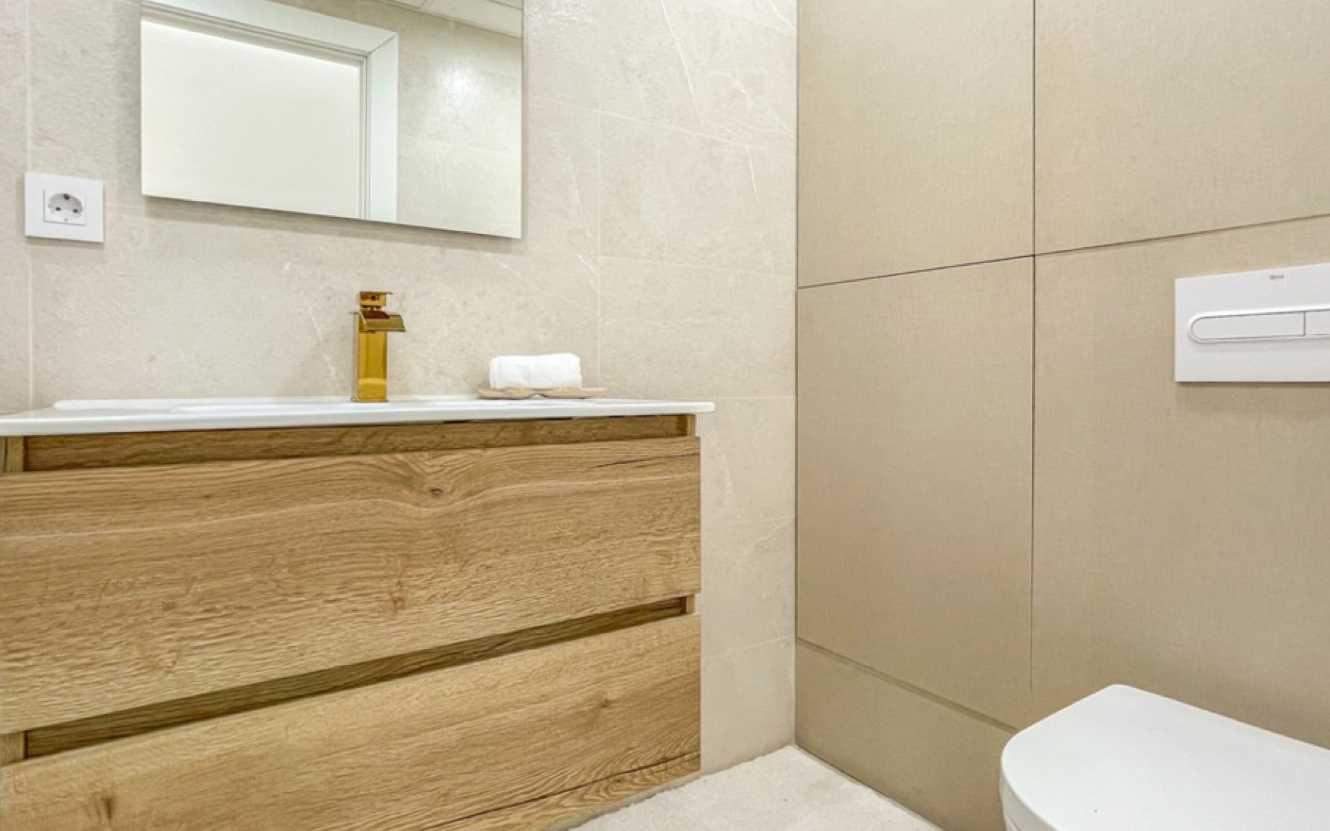 zum Verkauf - Apartment - Torrevieja - Torrevieja Centro