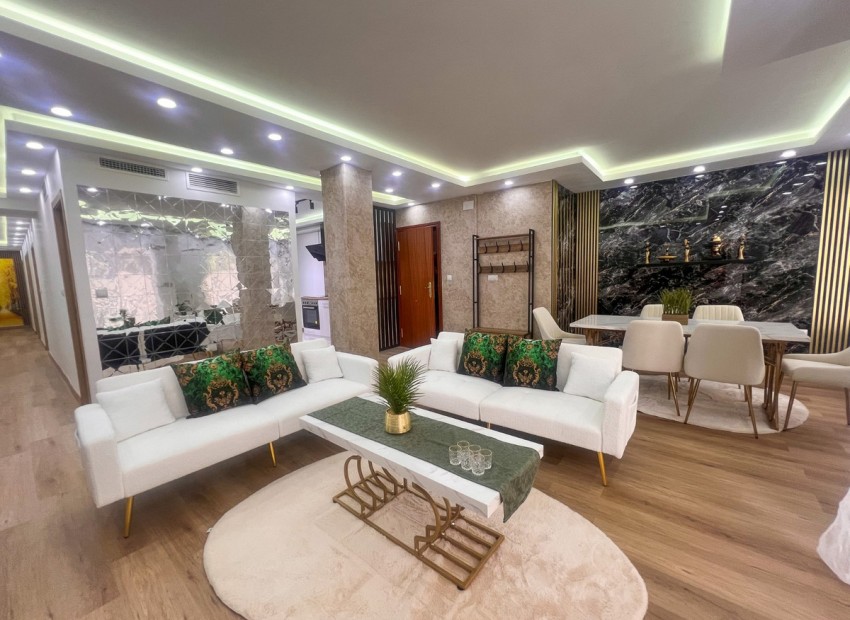 zum Verkauf - Apartment - Torrevieja - Torrevieja Centro