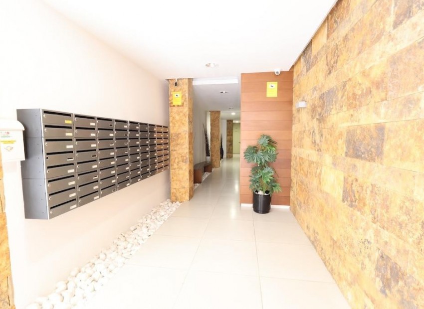 zum Verkauf - Apartment - Torrevieja - Torrevieja Centro