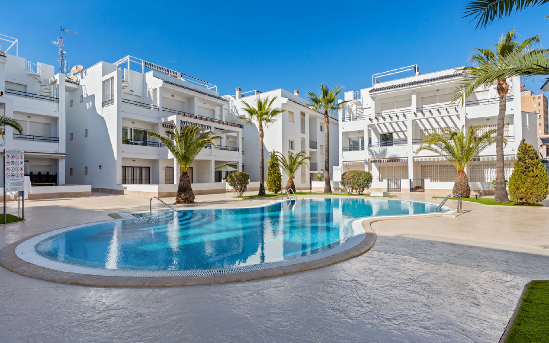 zum Verkauf - Apartment - Torrevieja - Torrevieja Centro