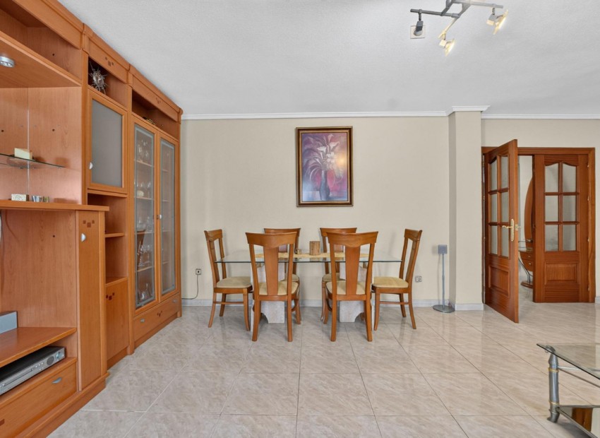 zum Verkauf - Apartment - Torrevieja - Torrevieja Centro