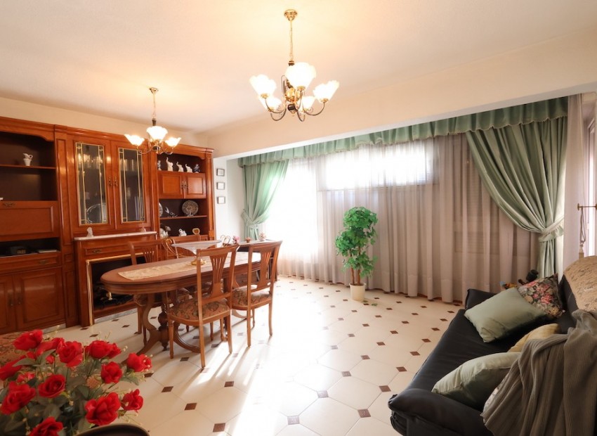 zum Verkauf - Apartment - Torrevieja