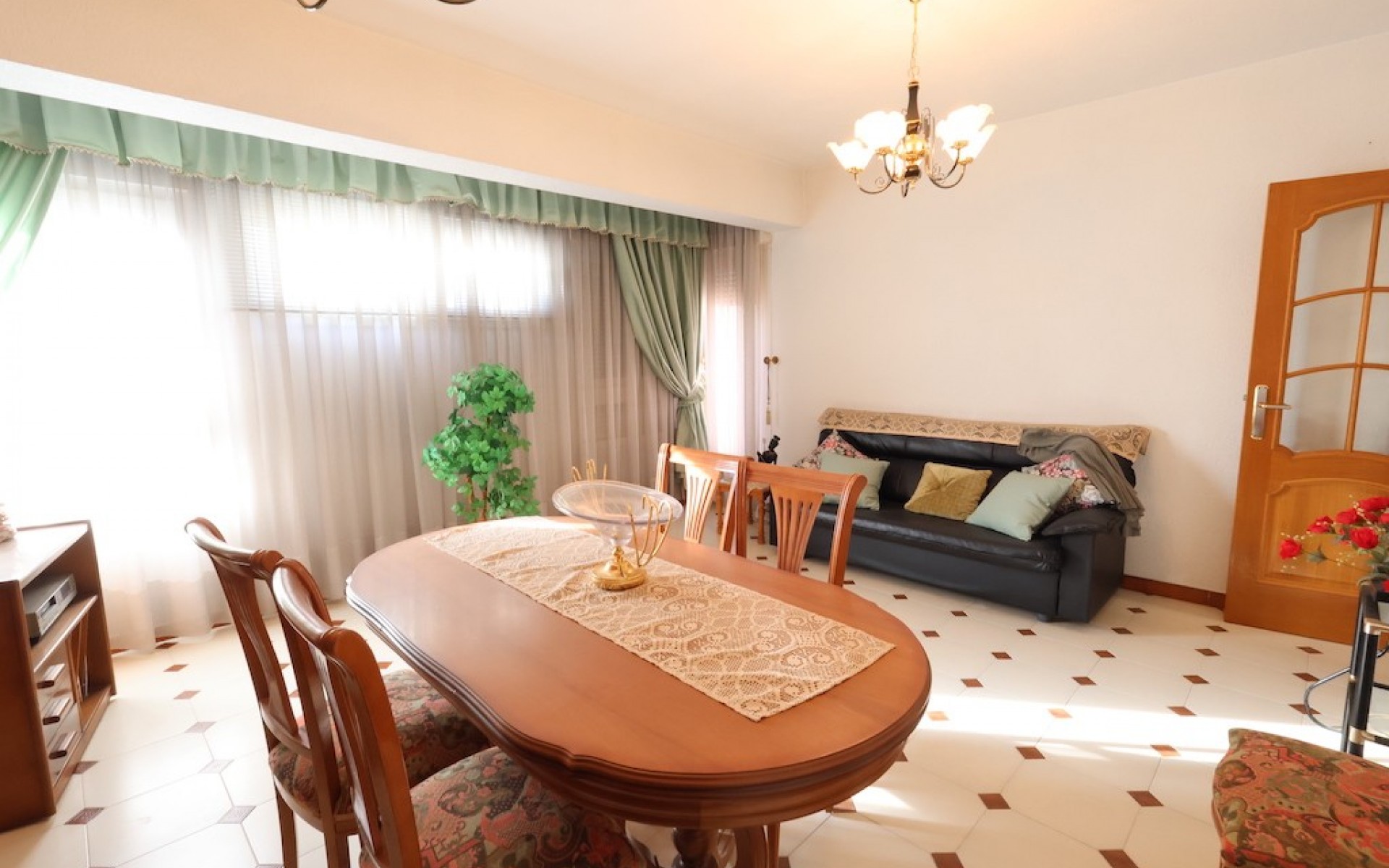 zum Verkauf - Apartment - Torrevieja