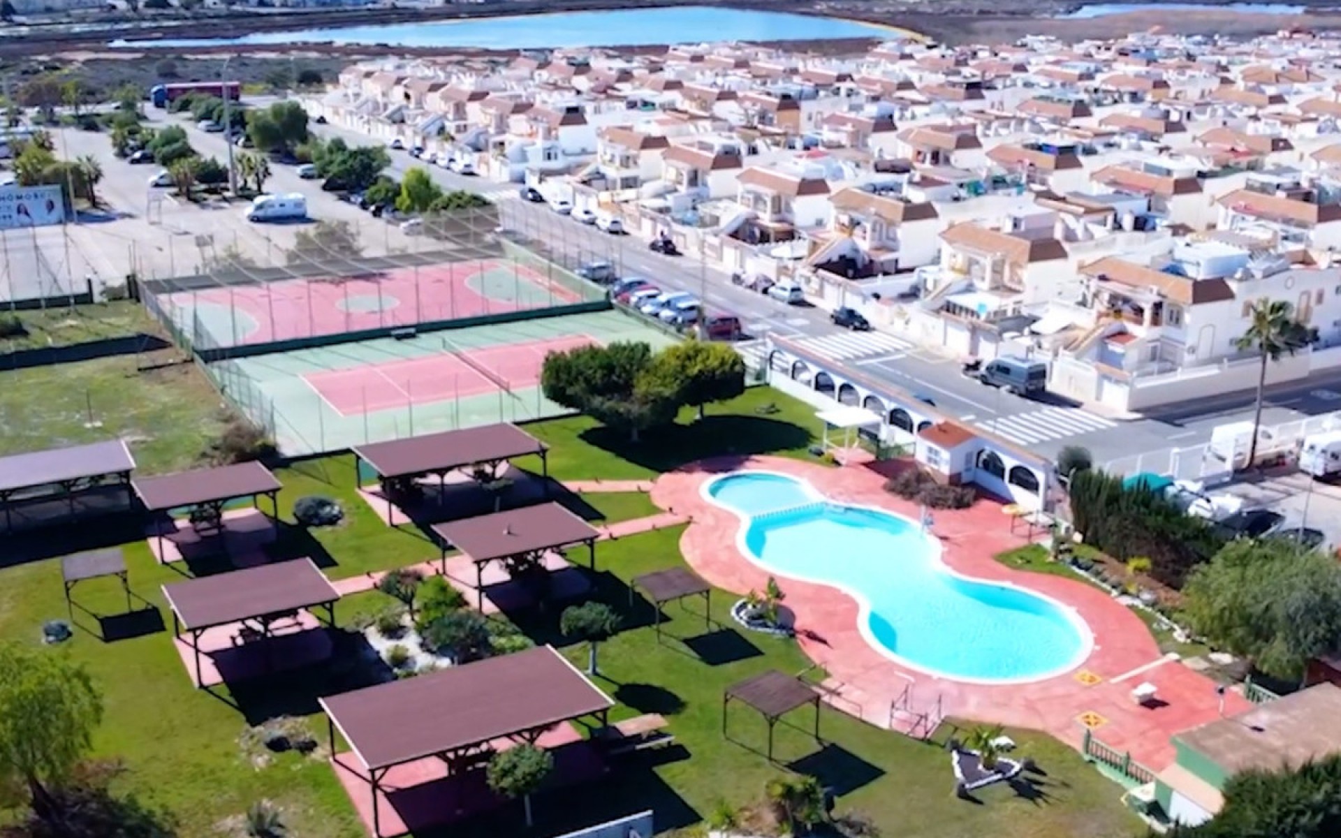 zum Verkauf - Reihenhaus - Alicante - Parque de las Naciones