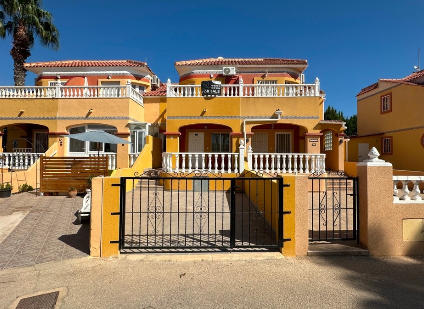 zum Verkauf - Reihenhaus - Cabo Roig - La Regia