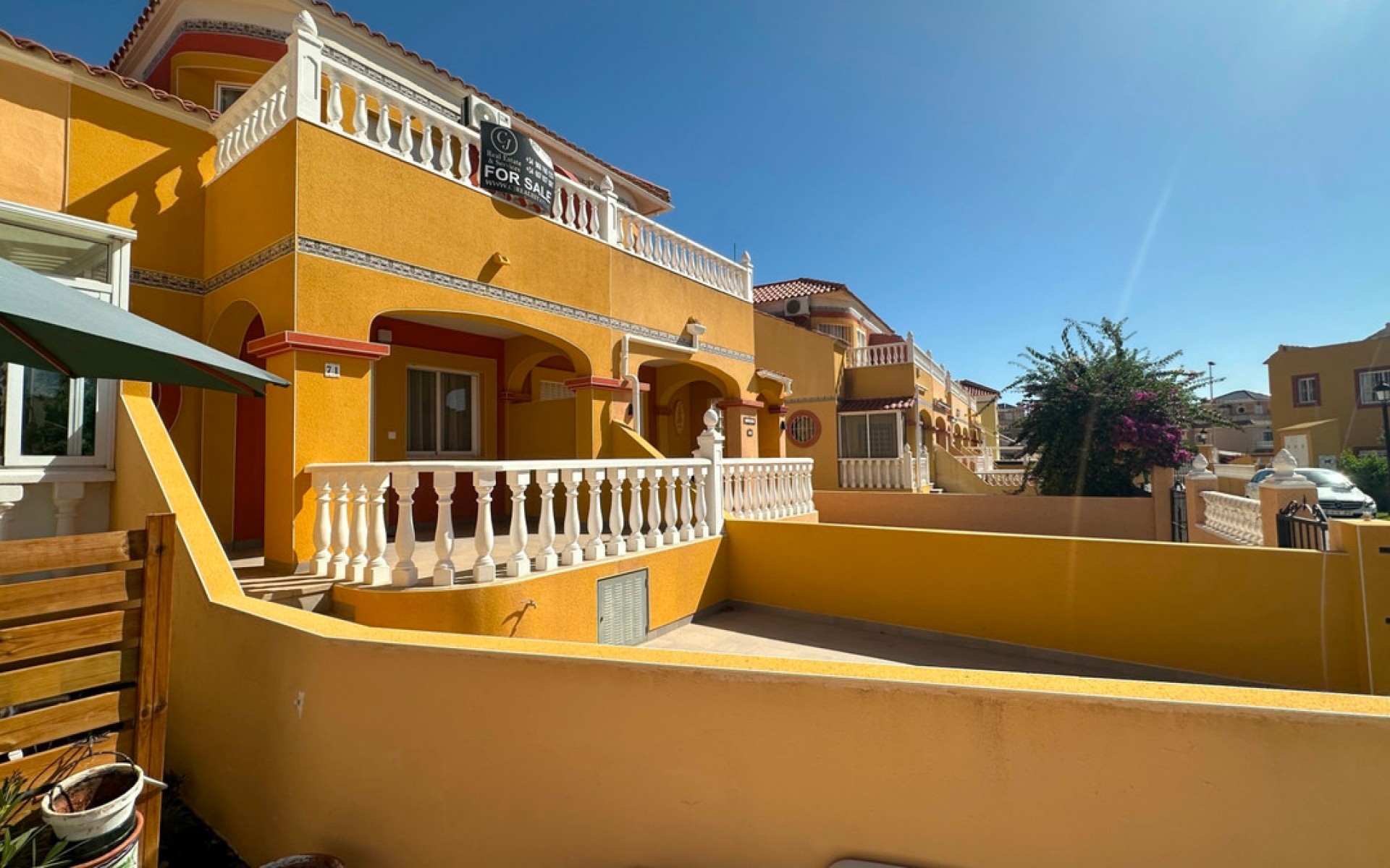 zum Verkauf - Reihenhaus - Cabo Roig - La Regia