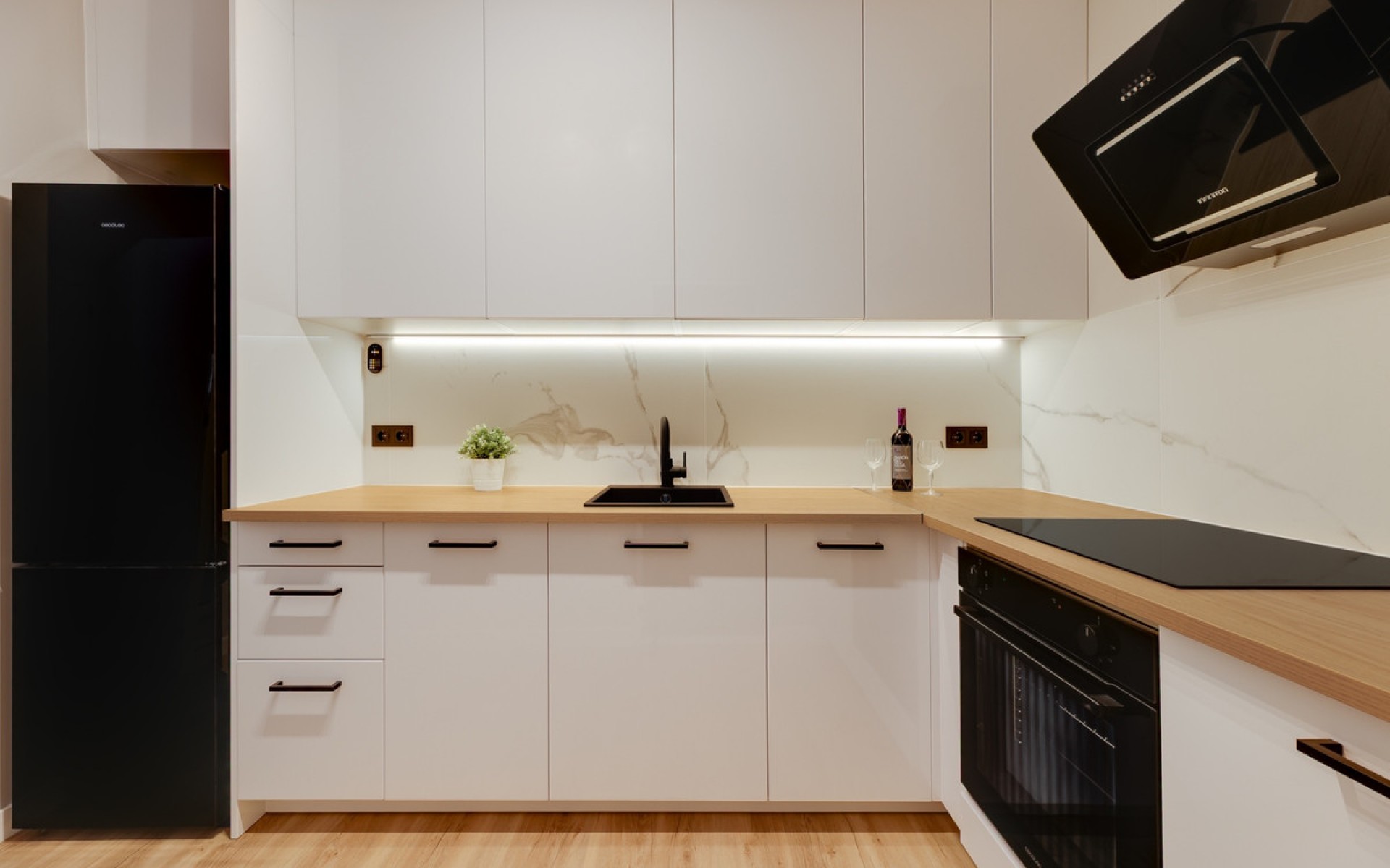 zum Verkauf - Reihenhaus - Los Altos