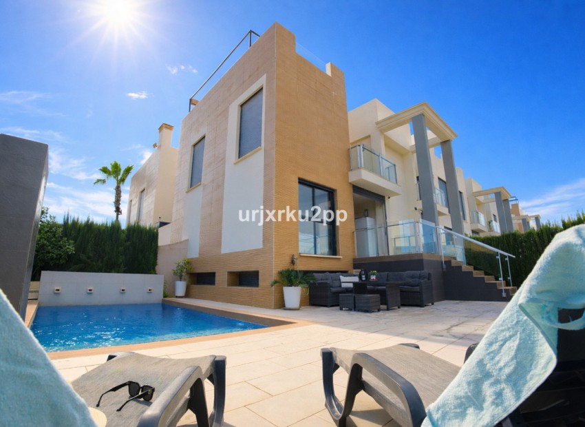 zum Verkauf - Reihenhaus - Orihuela - La Zenia