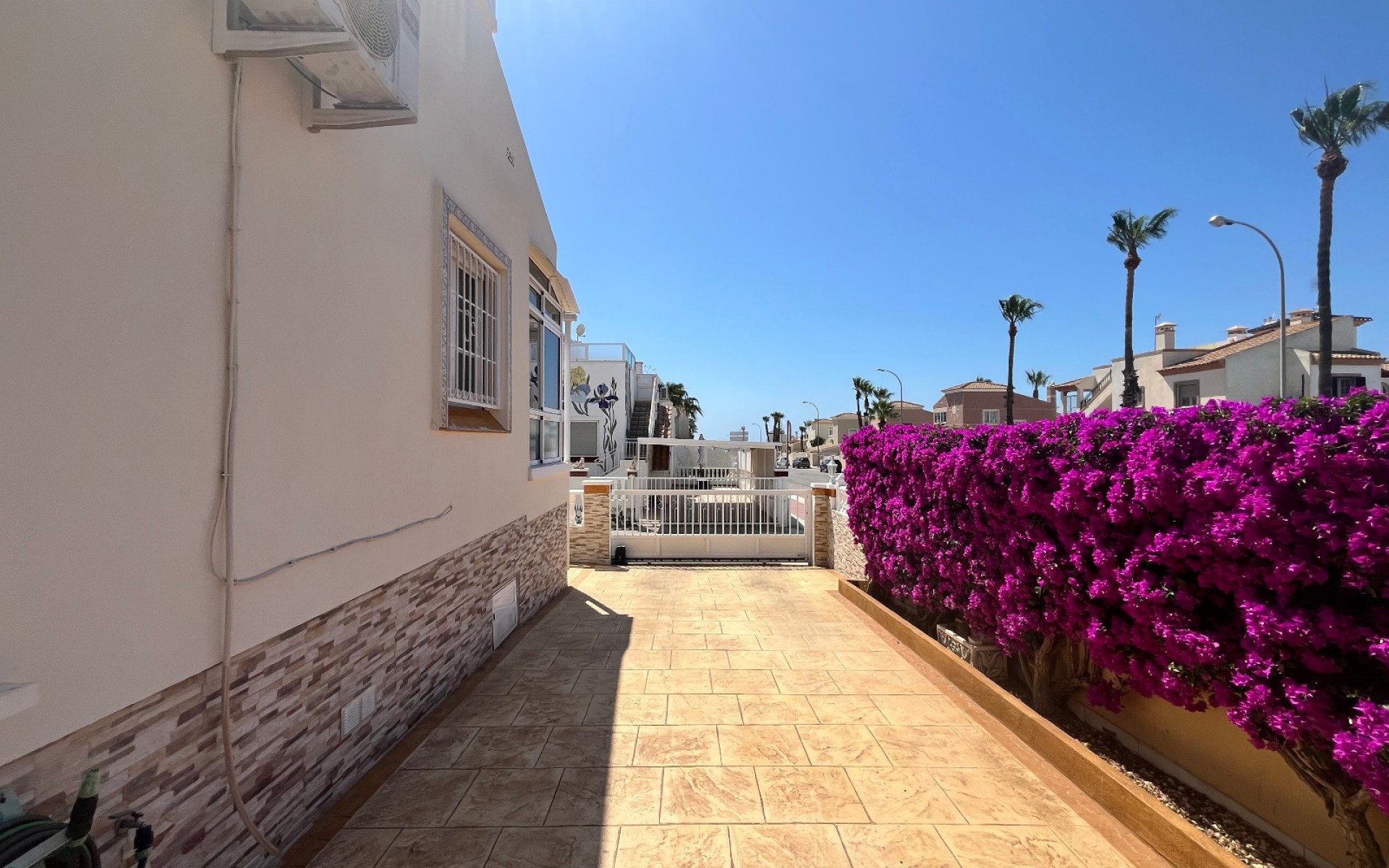 zum Verkauf - Reihenhaus - Playa Flamenca - Jumilla