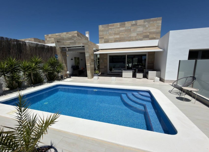 zum Verkauf - Villa - Algorfa - La Finca Golf